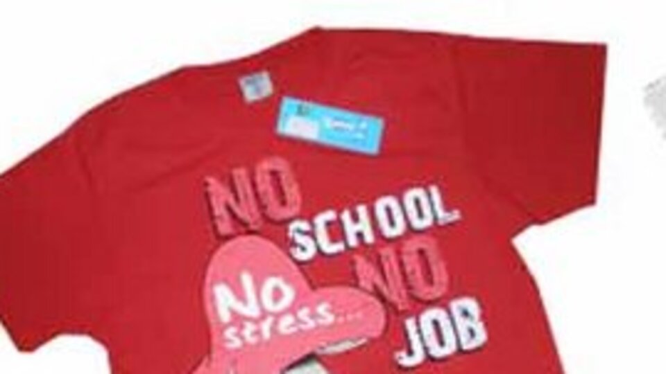 Şirinler tatilde de sizinle!