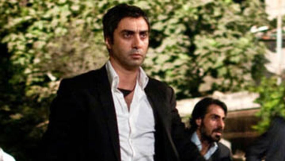 'Kürt meselesi çözülmezse Kurtlar Vadisi bitmez'