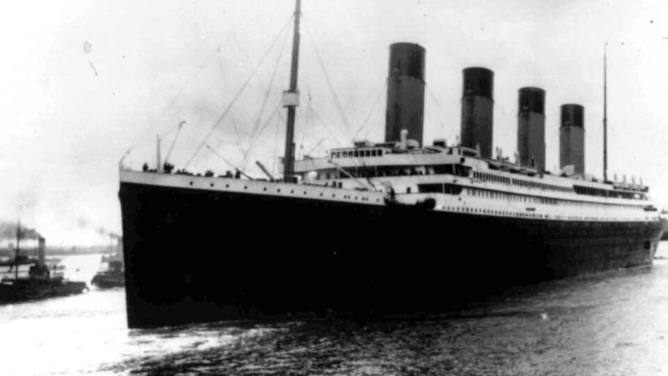 Titanic neden battı?