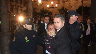 Erdoğan'a ayakkabı fırlatan kişi serbest