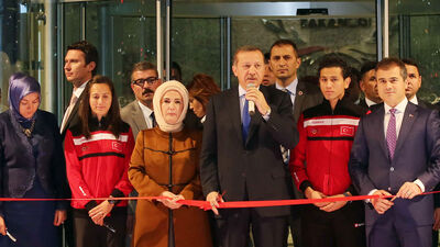 Açılışı Başbakan yaptı