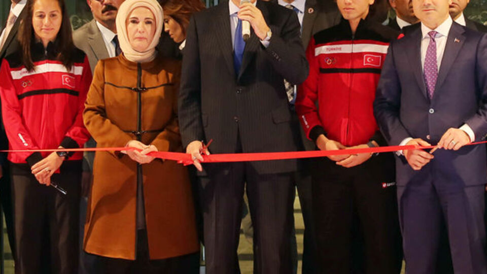 Açılışı Başbakan yaptı