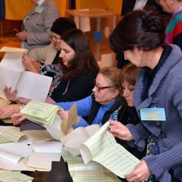 Ukrayna'da muhalefetin tepkisi sürüyor