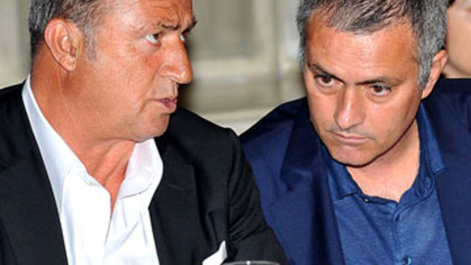 Mourinho, Terim'i aradı!