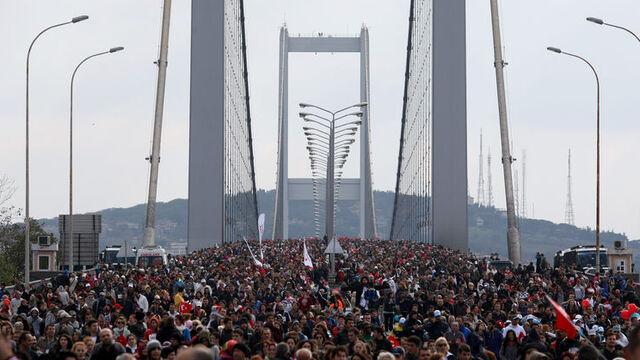 Avrasya Maratonu'nda şok ölüm!