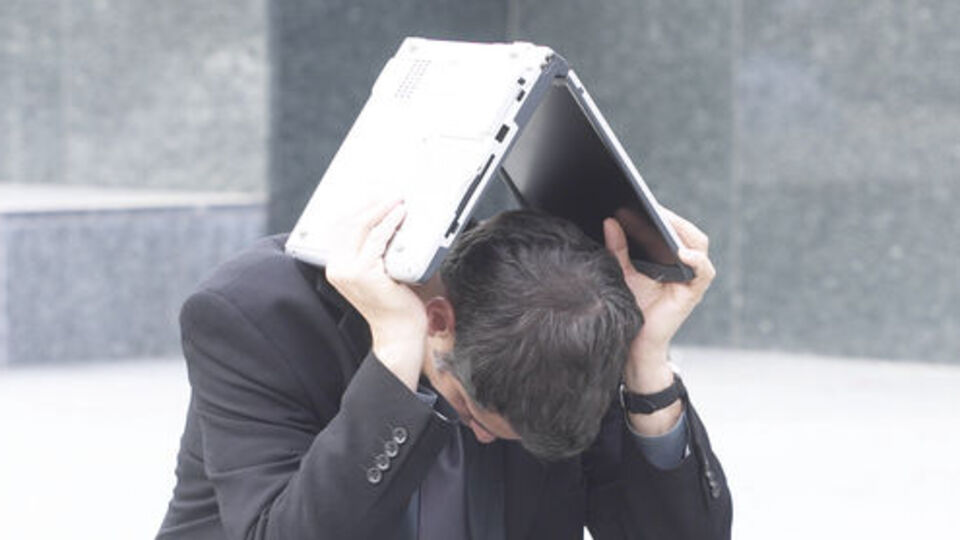 Porno izleyene şantaj şoku!