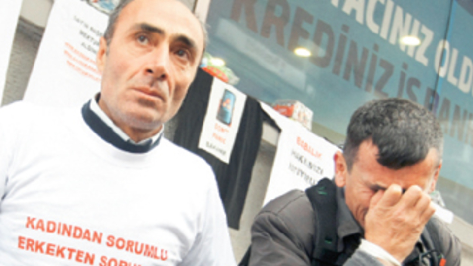 Boşanmış babalar isyanda!