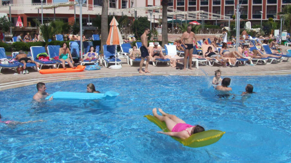 Tatilinizi yüzde 60 ucuza getirin!