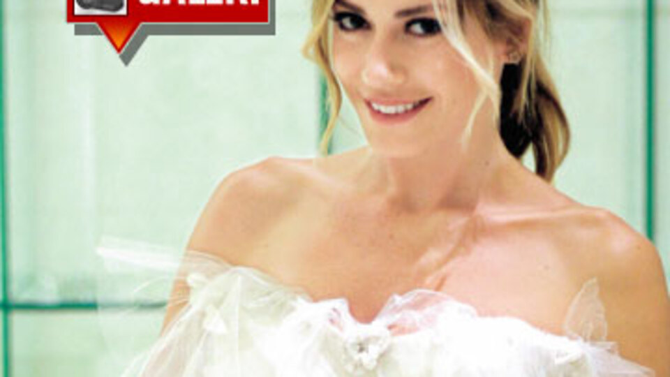 Romantik gelin Sinem