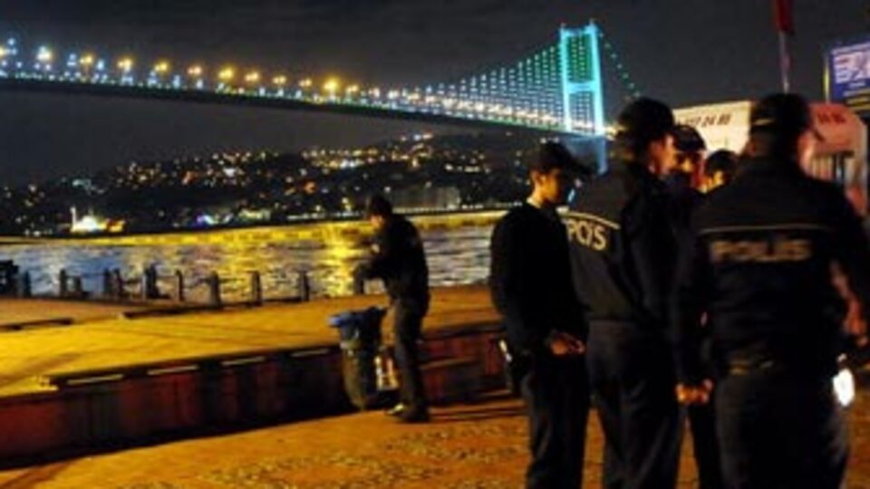 Boğaziçi Köprüsü'nden atladı, ölmedi ama...