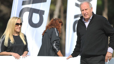 "Messi, herkesi çalımlıyordu"