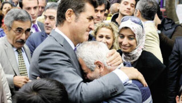 Sarıgül'den sürpriz hamle!