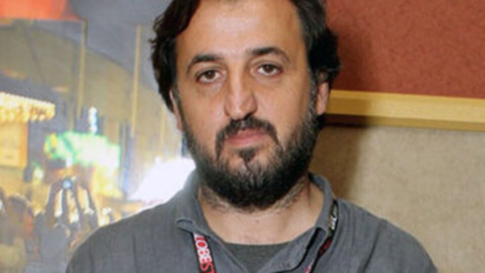 Özcan Alper'in 3. filmine senaryo ödülü