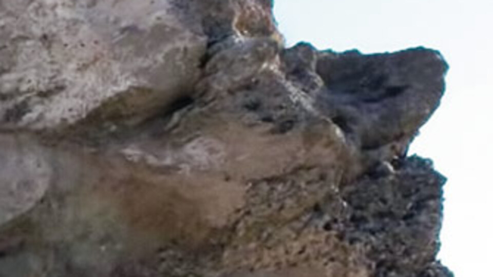 Kayanın üzerindeki Atatürk portresi!