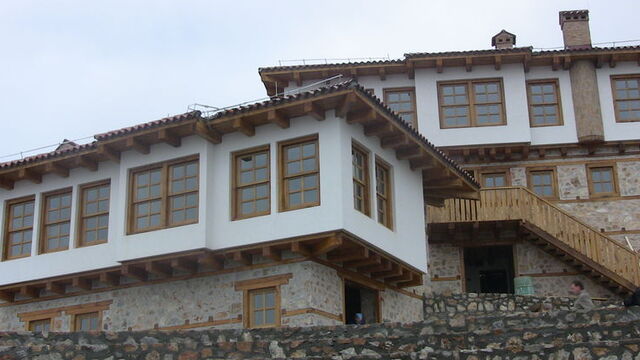 Atatürk'ün "baba evi" yeniden inşa ediliyor