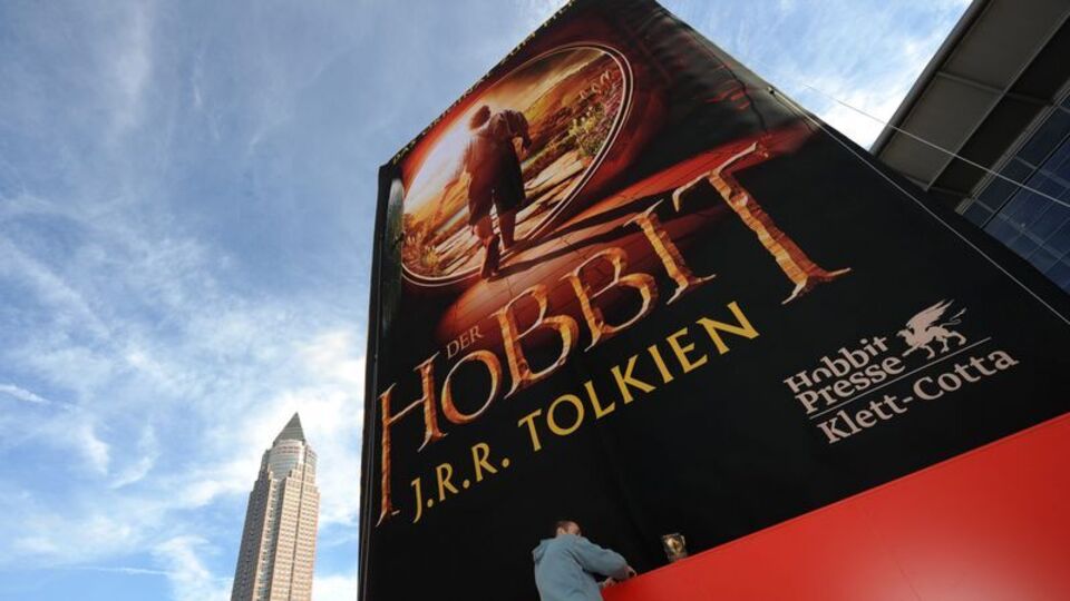 Tolkien ailesi mahkeme yolunda