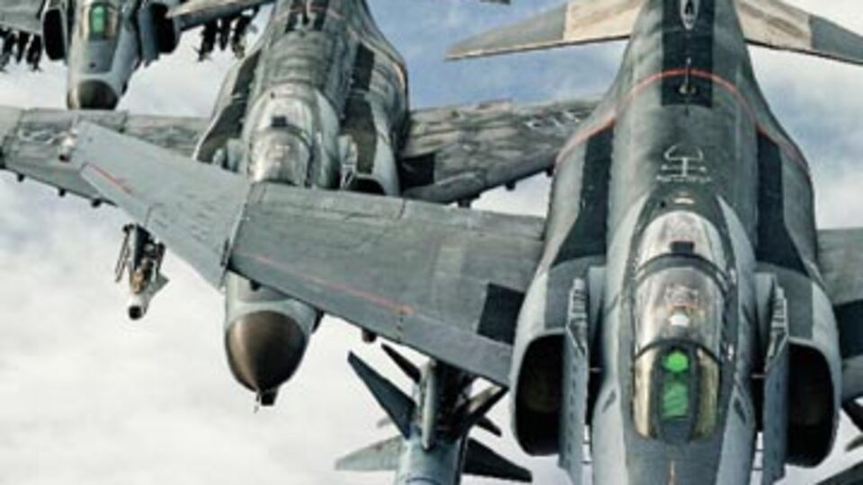 'Vatanı kahramanlar, kahramanları biz kurtarırız'