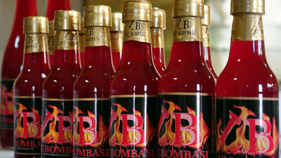 Ha bu şişeyi kafaniza tikmeyinuz