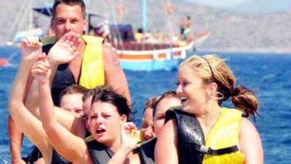 Fakirin her şeyi ortada!