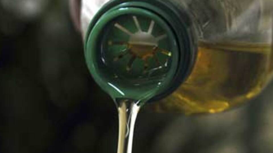 Kızartma yağını getir, ayçiçeği götür!