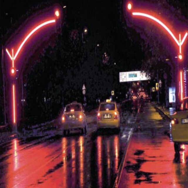 Bir başkadır Vatan'ın trafik ışıkları