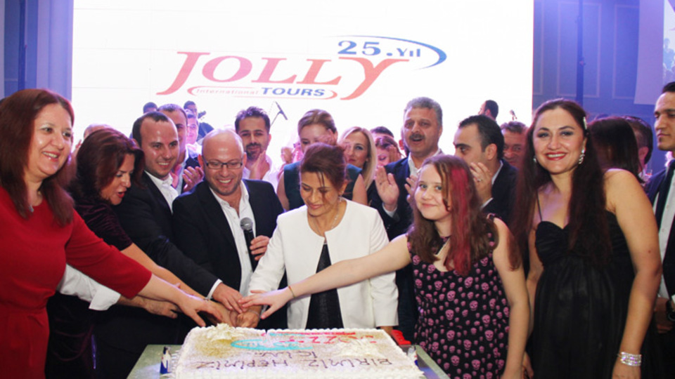 Jolly Tur 25 yılı değerlendirdi!