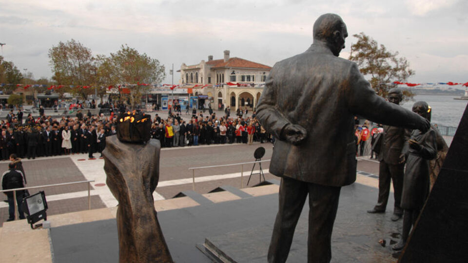 Atatürk Anıtı'na ne olacak?