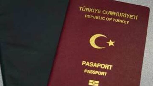 Turizmciye ayrı pasaport!