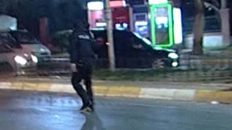 Saldırı anı polis telsizinde