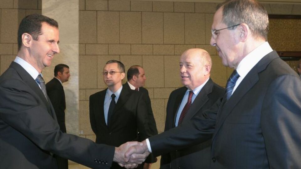 Rusya'dan Esad'a net destek