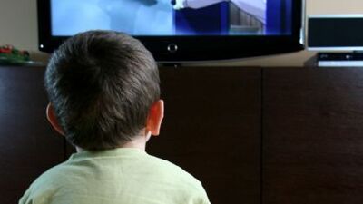 Televizyonu çocuk bakıcısı yapmayın!