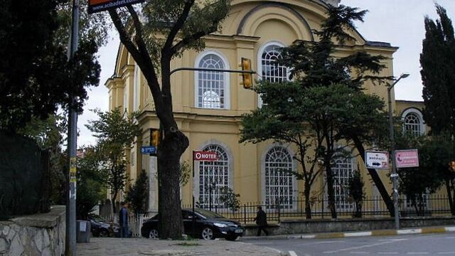 Üsküdar Altunizade'ye yeni cami