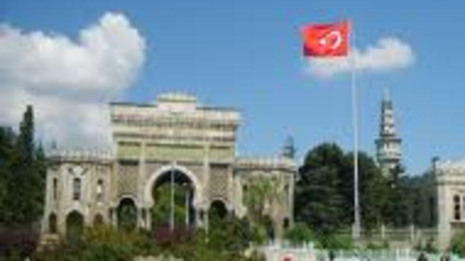 İ.Ü.'de seçim heyecanı