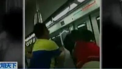 Metroda ilginç görüntüler