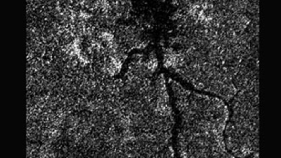 Titan NASA'yı şaşırttı