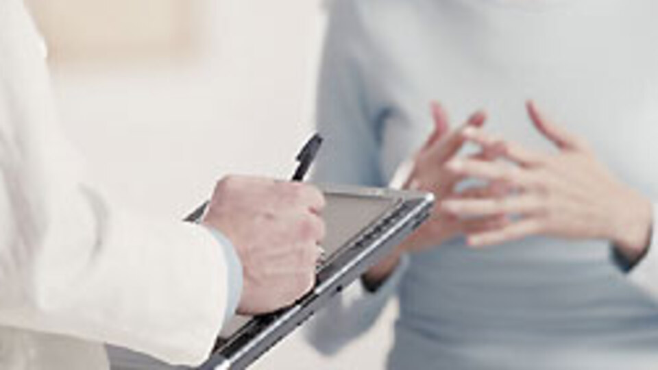 Göğüsten süt geliyorsa...