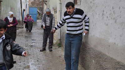 'Huntington' hastası aile çaresiz!