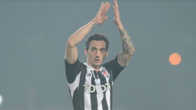 "Onların gölgesinde kaldım"