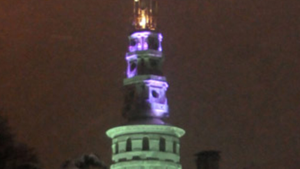 Beyazıt Kulesi morardı