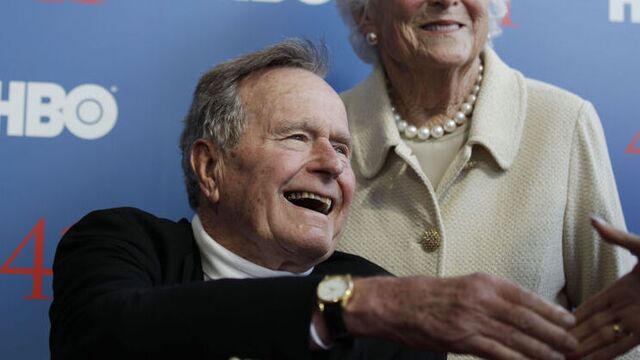 Baba Bush Noel'i hastanede geçirecek