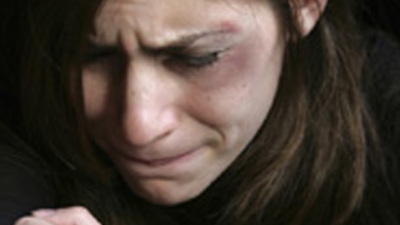 Şiddet gören kadın için gizlilik kararı