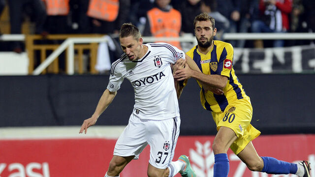 Ümit Sivas yolunda!