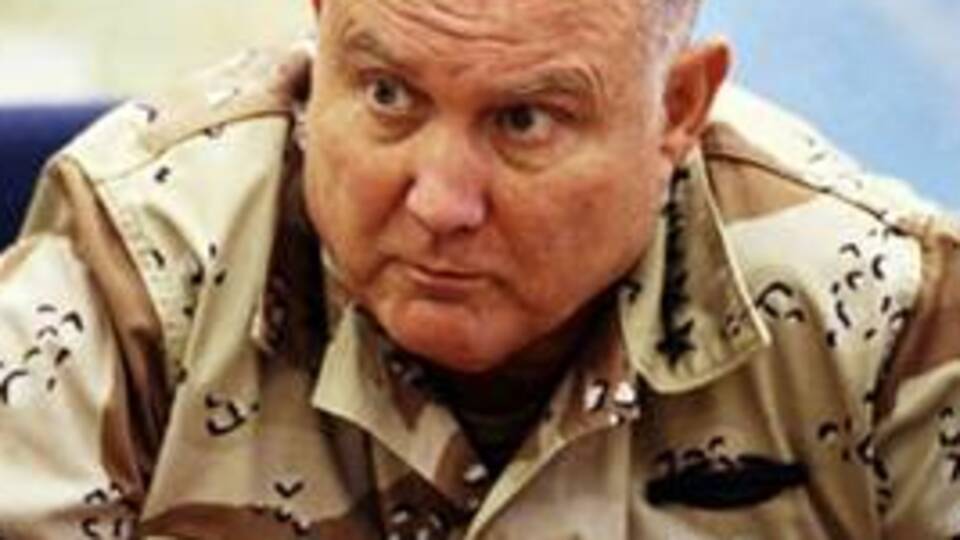 Çöl ayısı öldü!