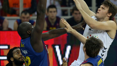 İlk yarıda Khimki