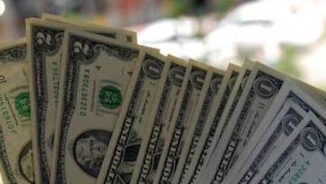 Dolar 1.79 liranın altında!