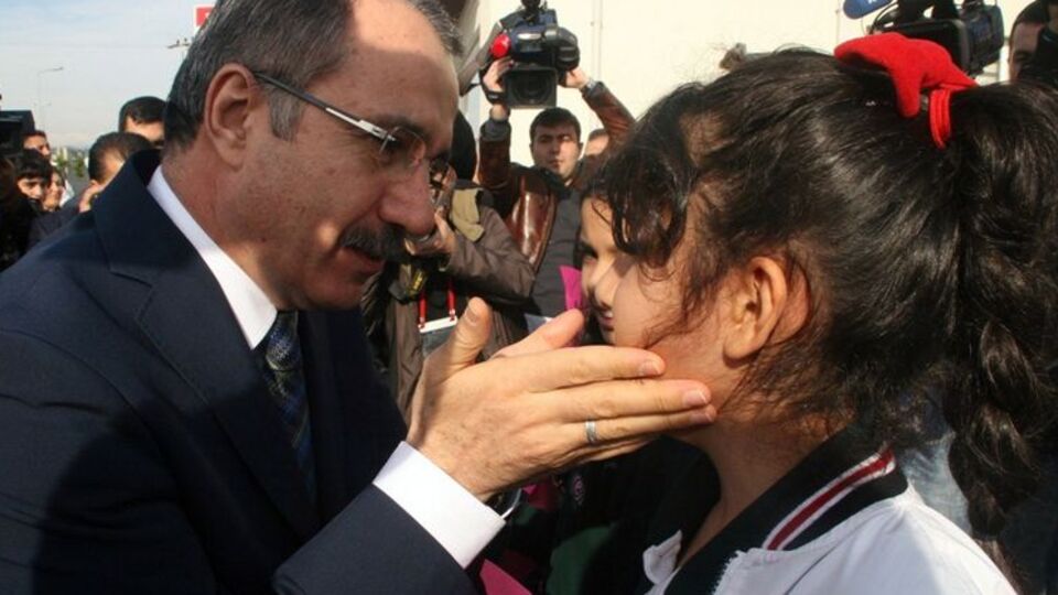 Bakanın donduğu an