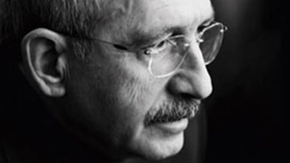 Atatürk'e karşı gelmek vatan hainliği midir?