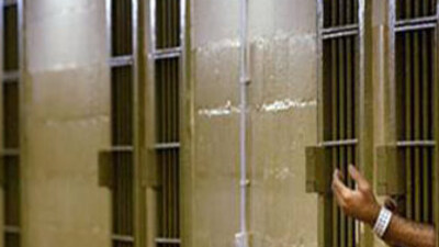 Cezaevinde seks skandalı!