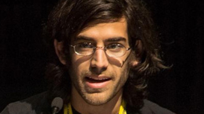 İnternet dünyasını sarsan intihar!