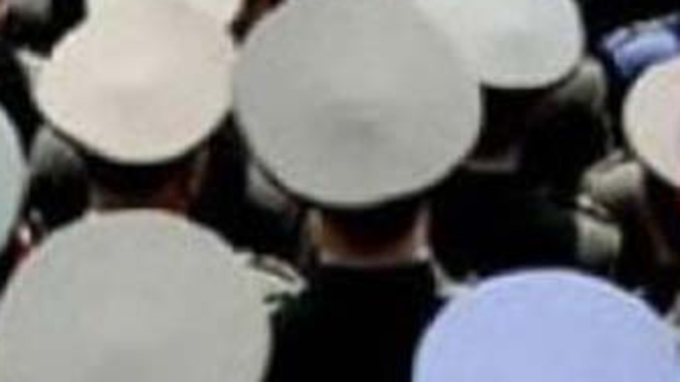 'Türk askeri ahlaksız kişiyle düşüp kalkmaz'